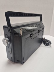 GE General Electric 4-Band AM FM TV Sound Weather 7-2945A Portable Radio 1970s