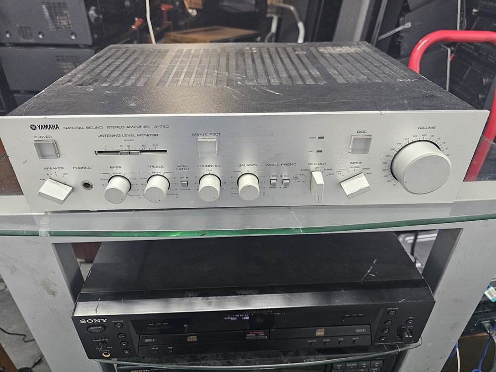 Yamaha A-760 Stereo Amplifier 1980-81, 80WPC,