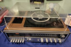 Sanyo JXT6420 Stereo Music System Receiver Turntable Cassette AM/FM Silver Japan