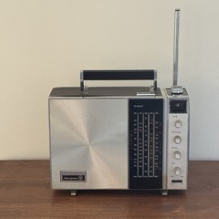 Westinghouse Portable Radio 15 Transistor Model RPM5020A AM/FM, SW SW1 SW2