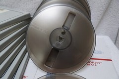 7 AMPEX 631 PLASTIC EMPTY TAKE-UP REEL & BOX 7 INCH for 4-track 3.75 ips 7.5 ips