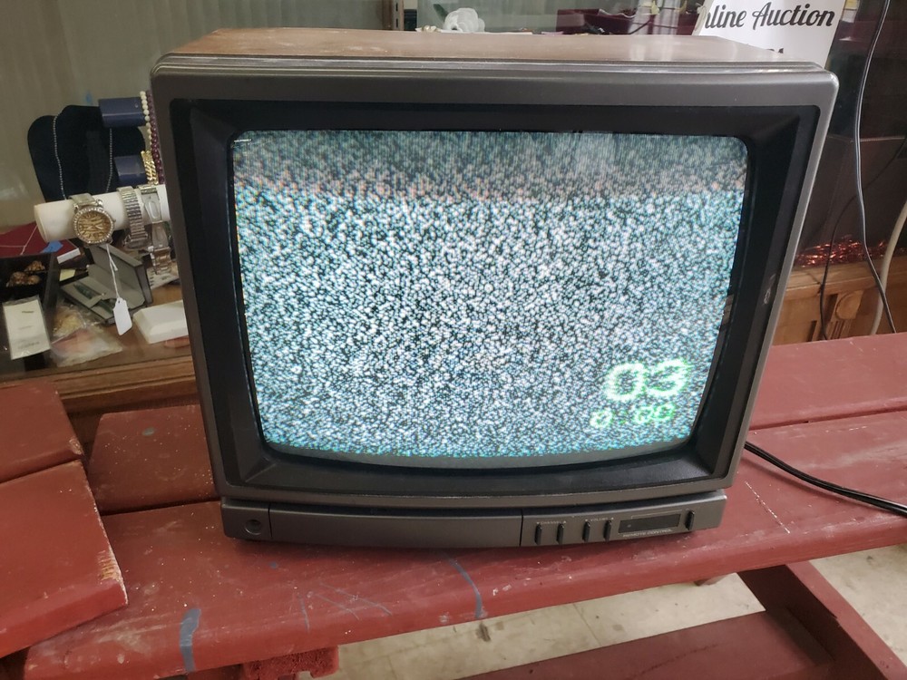 Vintage 1989 Sears 13&Prime; CRT Retro TV Television 564.40455950 Mexico