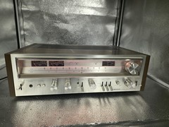 Vintage Pioneer SX-780 Stereo Receiver at 45 watts per Channel AM/FM