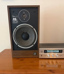AR-18s Speakers + HH Scott 438A Amplifier : A classic combo from the 1980&rsquo;s