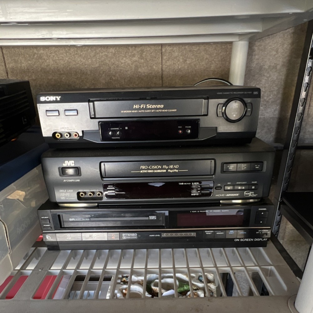 Sony JVC Sanyo VHS Video Cassette Player Lot Hi-Fi Stereo Pro-Cision Plus HQ