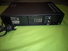 Toshiba M-751 VCR Video Cassette Recorder VHS Player – Powers On – Eats Tape
