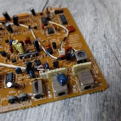 Tascam TSR-8 Reel to Reel – R/P AMP PC Board 52102678 01 – Genuine Parts