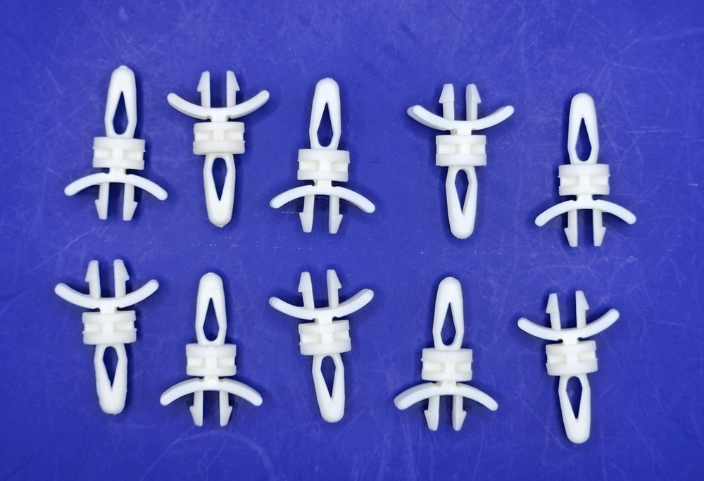 10 New Plastic PCB Circuit Board supports for Pioneer Amplifiers 1/4&Prime; rise