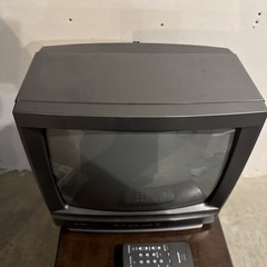 VINTAGE SHARP Linytron 13C-M100 13&Prime; ANALOG CRT COLOR TV Gaming 1993 W/ Remote