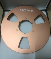 One champagne Gold Akai 10.5 »Aluminium tape reel for Reel To Reel tape recorder