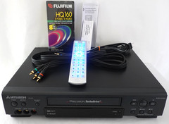 Mitsubishi HS-U448 VCR Precision Turbo Drive Univ. Remote AV Tape clean Tested