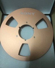 One champagne Gold Akai 10.5 »Aluminium tape reel for Reel To Reel tape recorder