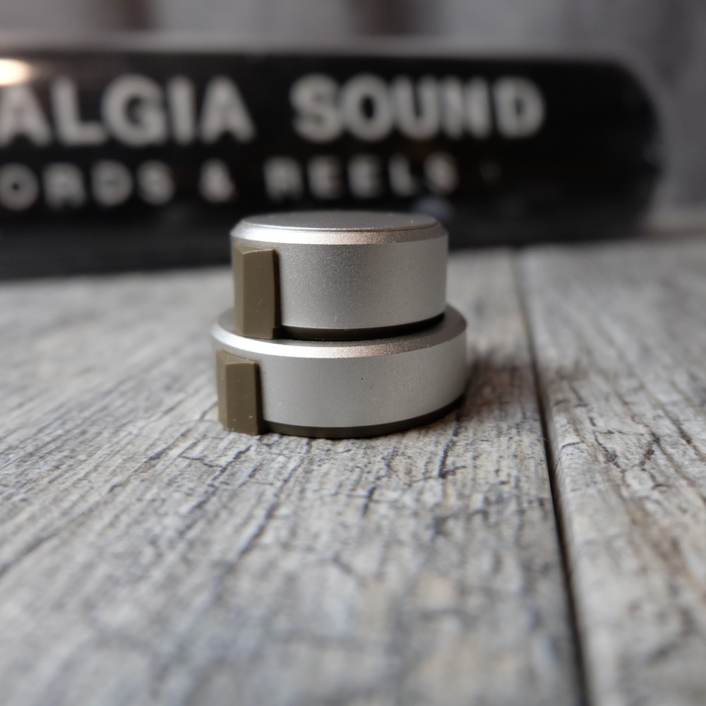 Tascam 32 Teac Reel to Reel – ONE Input or Output Top Bottom Knob – Fits 34 34B