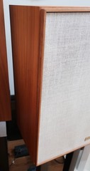 Acoustic Research AR3a Improved European model. Near excellent condition!