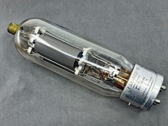 (1) United Electronics FAA-805 VT-143 Transmitting Tube Filament Tested Strong