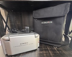 Audiovox VBP2000 Portable VHS Player 5&Prime; Screen TESTED WORKS w/ Cords, Bag Case