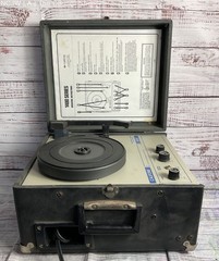 CALIFONE Vintage 1430k Turntable Phonograph Portable Record Player