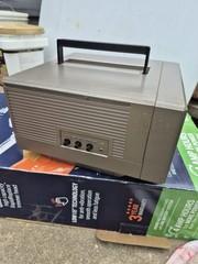 Vintage General Electric GE Portable TV AM/FM Radio Model 7-7150B (Dec-1987)