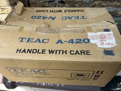 TEAC A-420 Cassette Deck Dolby System Dual VU Meters Wood Case Vintage / Box