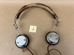VTG headphones, Unbranded, dual fabric covered band, missing one plug pin
