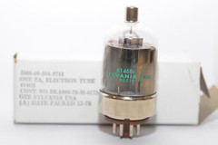 MIL spec Vintage Sylvania 6146B / 8298A Beam Power Tube Valve, from the 70s, NOS