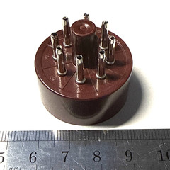 1 pcs bakelite 8 pin – octal tube base power plug BURGUNDY