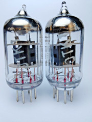 2 pcs 6J1P-EV New Voskhod Tube EF95 6F32 6AK7 5654 Matched Pair, Same Date 02.83