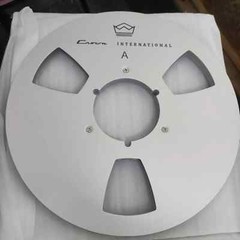 Custom one pair 10.5  » high-quality aluminum crown international tape reel
