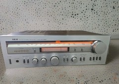 Akai AA-R30 Stereo Receiver Tested And Working! Great Sound!