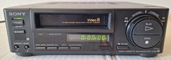 Sony EV-C40 8mm VCR Video8 Editing Player with Remote For Parts or Repair