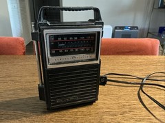 Vintage GE Portable Radio AM/FM Model 7-2800B General Electric Tested -READ