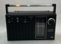 Vintage Realistic 12-653 Portable Radio AM FM WX Weather Band AC DC Antenna