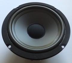 one Acoustic Research 6½ » mid/bass woofer from AR 102 speaker c.1990—superb cond