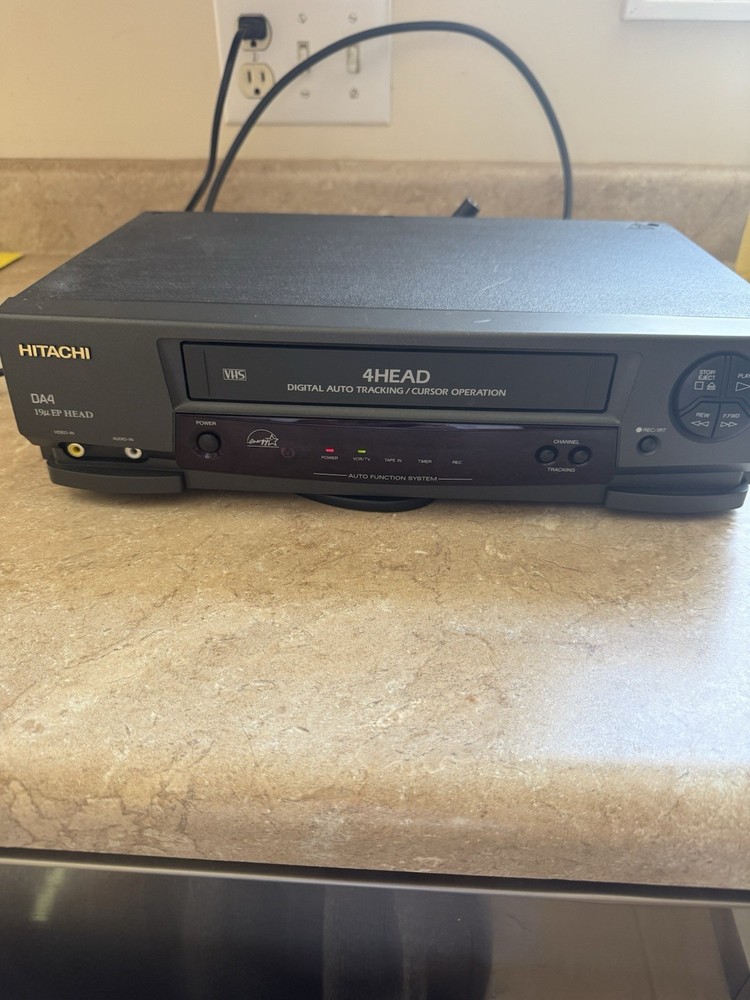 Hitachi VT-MX4410A VCR DA4 4 Head Video Cassette Recorder VHS WORKS No Remote