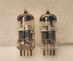 PAIR Amperex USN-CEP 7308 Vacuum Tubes Gold Pin Amplitrex RARE