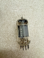 Early 50&rsquo;s Amperex Philips 12AU7 ECC82 Welded – Long Plate Tube Good Holland