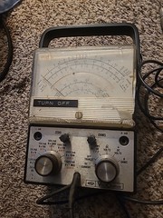 Vintage RCA 500B Volt Ohmyst solid State VOM, untested