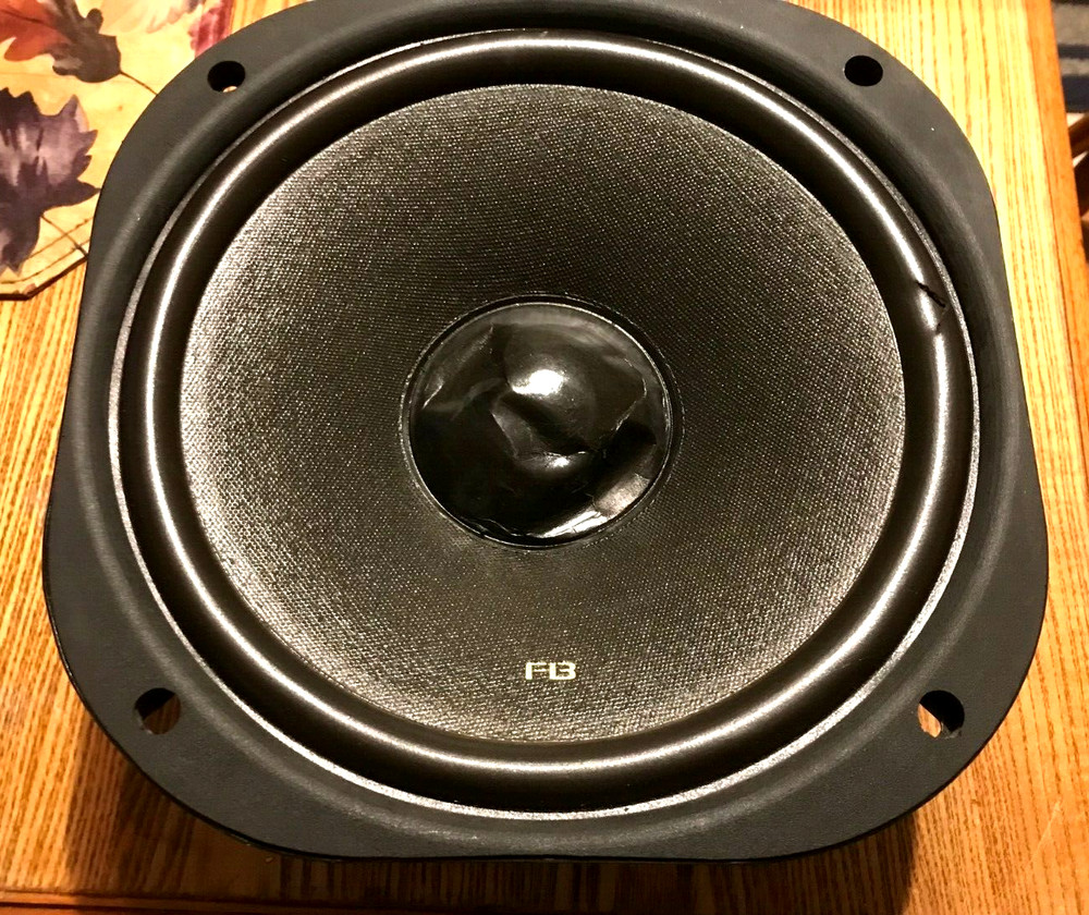 1 Pioneer Woofer FB 25-712F Come Off A PIONEER CS-R500 Speaker Work Read Please.
