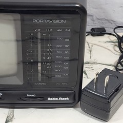Memorex Radio Shack Portavision Portable 5&Prime; TV Television AM/FM Radio Battery
