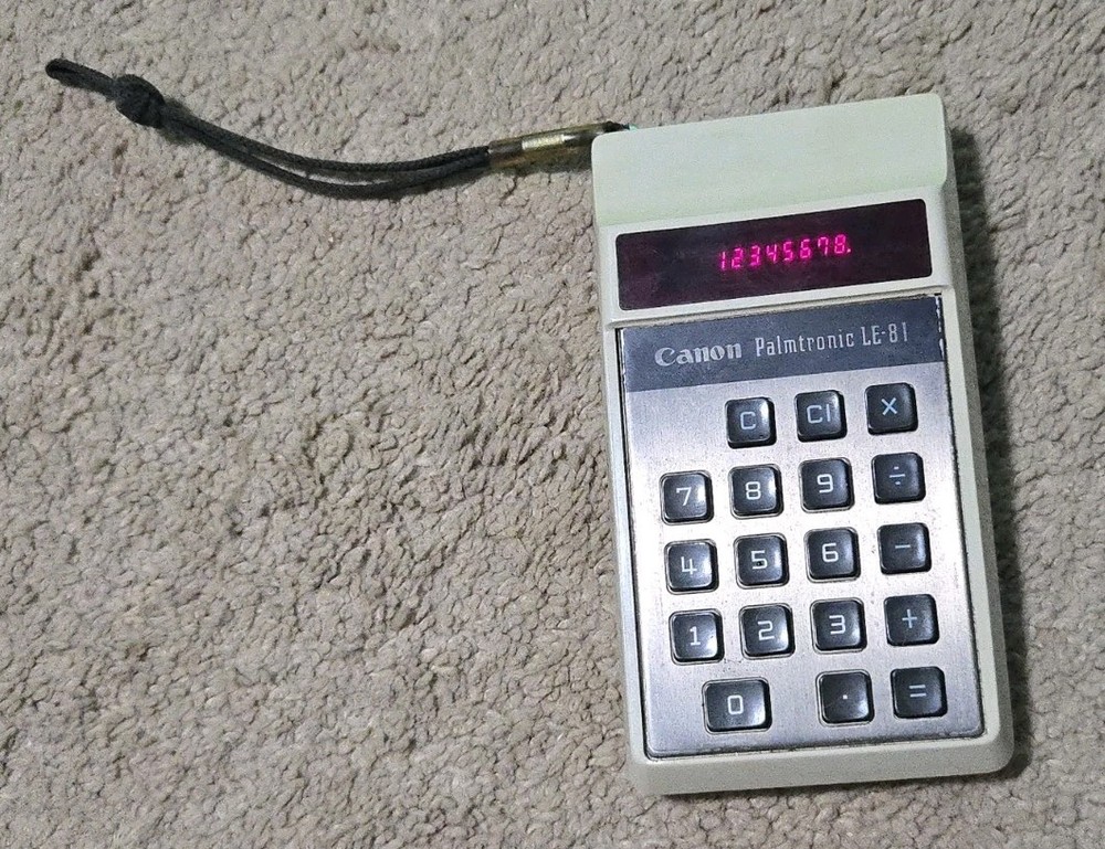 Canon Palmtronic LE-81 Red LED Light Calculator Vintage 1973 TESTED FastFreeShip