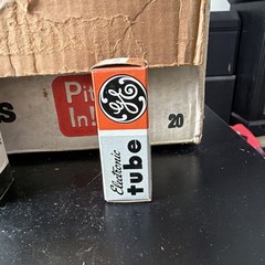 New Qty 1 NOS GE 5 Star 6AK5W 5654 Grey Plate O Getter USA Tubes