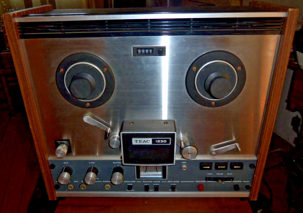 TEAC A-1230 Reel to Reel Tape Deck – Tested Works