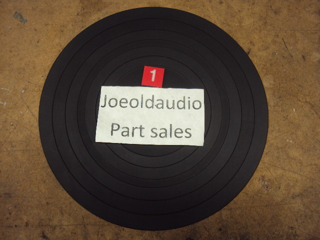 JVC L-F210 Rubber Mat. Soft & Pliable. Tested. Parting Entire JVC L-F210.