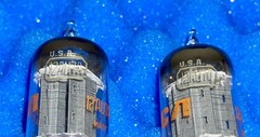 TWO RCA ECC82 12AU7A Tubes /Amplitrex Tested/ Halo / 1973 Long Grey Plates