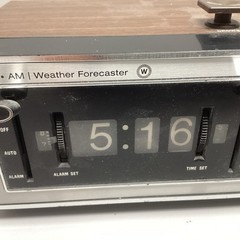 RCA RWS457W FM AM Weather Radio Vintage Clock Alarm Retro read Tested No Smoke