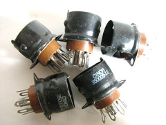 5 Cinch Shield-Base Type, 7-PIN Mica Filled Brown Bakelite Tube Sockets fit 6BA6