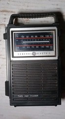 Vintage General Electric Two Way Power Radio AM FM Model 7-2800B (Working)