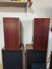 Acoustic Research AR 303 Speakers