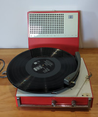 Westinghouse Portable Suitcase Record Player – Made in Australia!