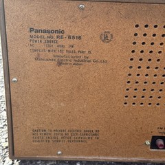 PANASONIC MODEL RE-6516 AM-FM TABLE TOP RADIO WALNUT CASE 1960s